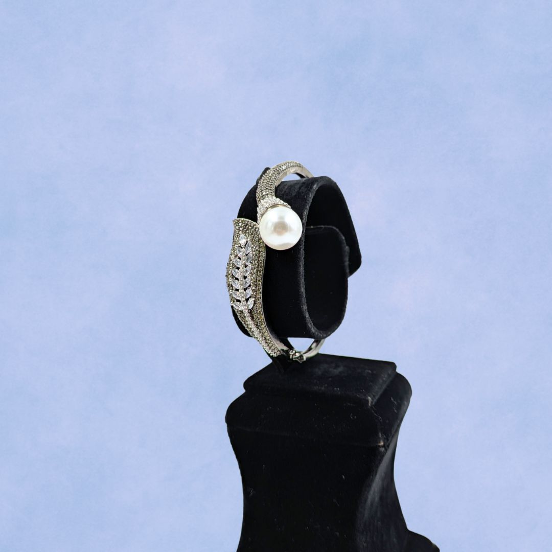 Pearl Noir American Diamond Bracelet