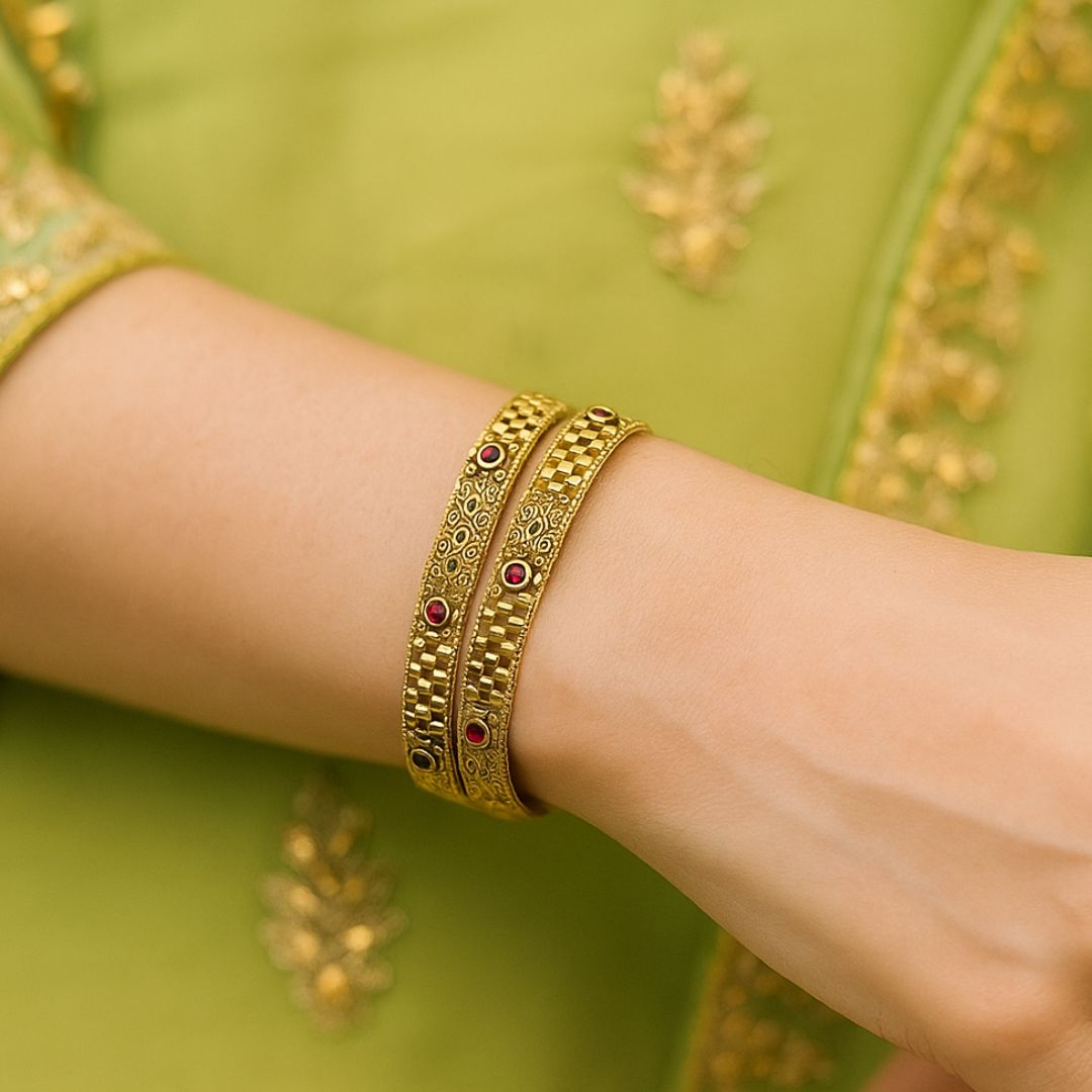 Royal Gold Polki Bangles