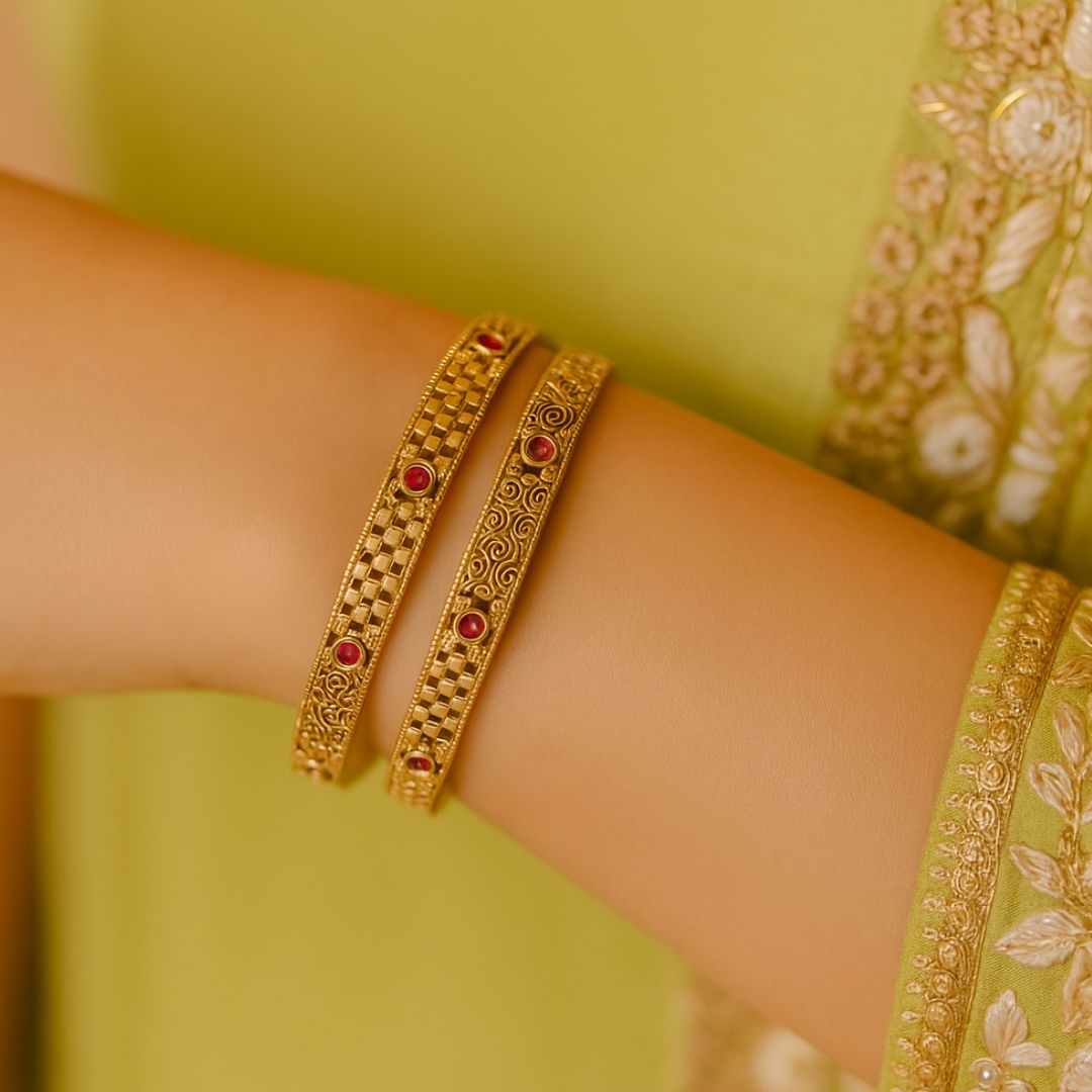 Royal Gold Polki Bangles