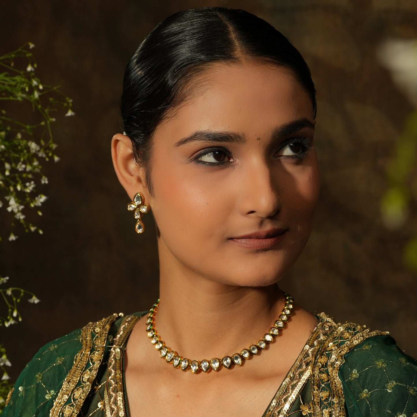Regal Kundan Necklace Set – A Symbol of Timeless Elegance