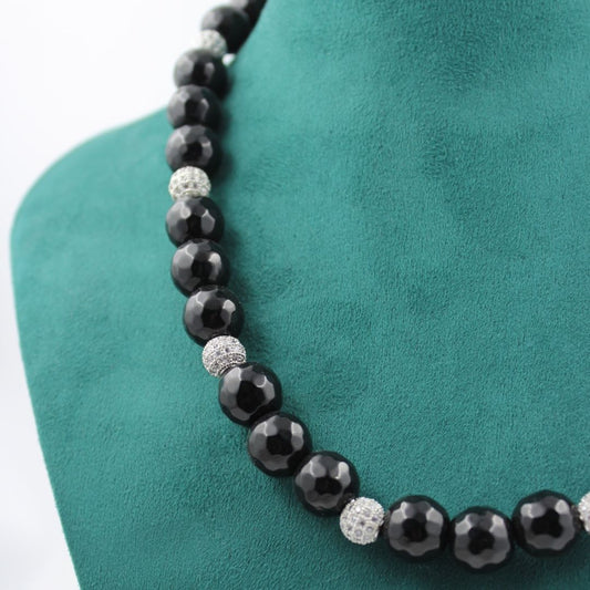 Elegant Noir Korean Fashion Necklace Set