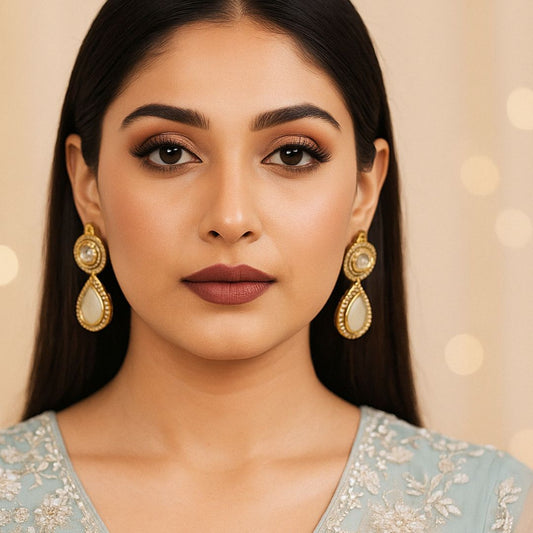 Ivory Grace Kundan Earrings