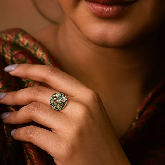 Naaz Kundan Ring