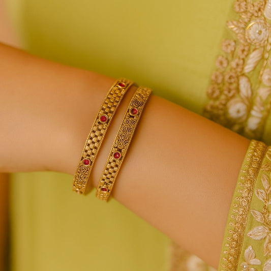 Royal Gold Polki Bangles