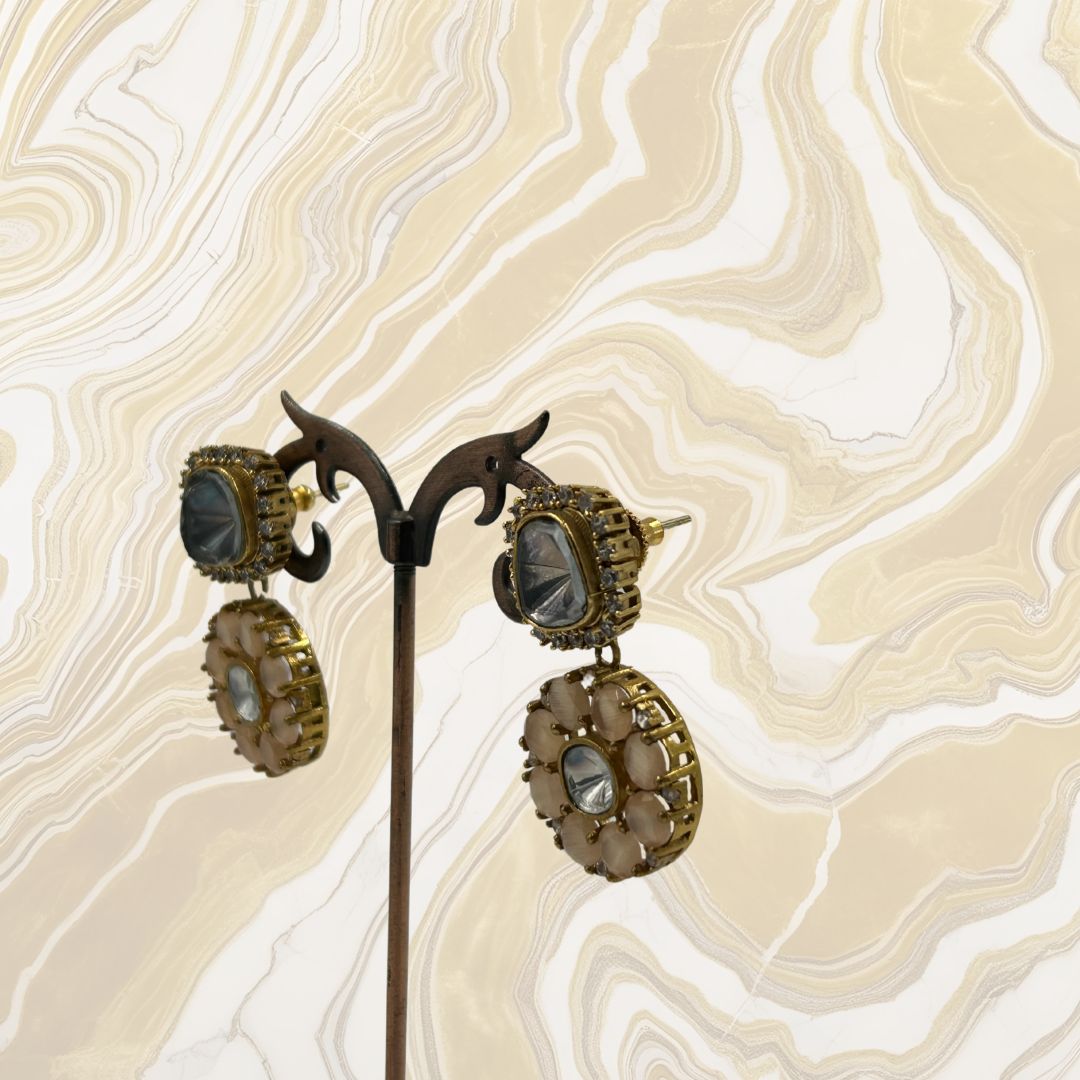 Sona Chakra Kundan Earrings
